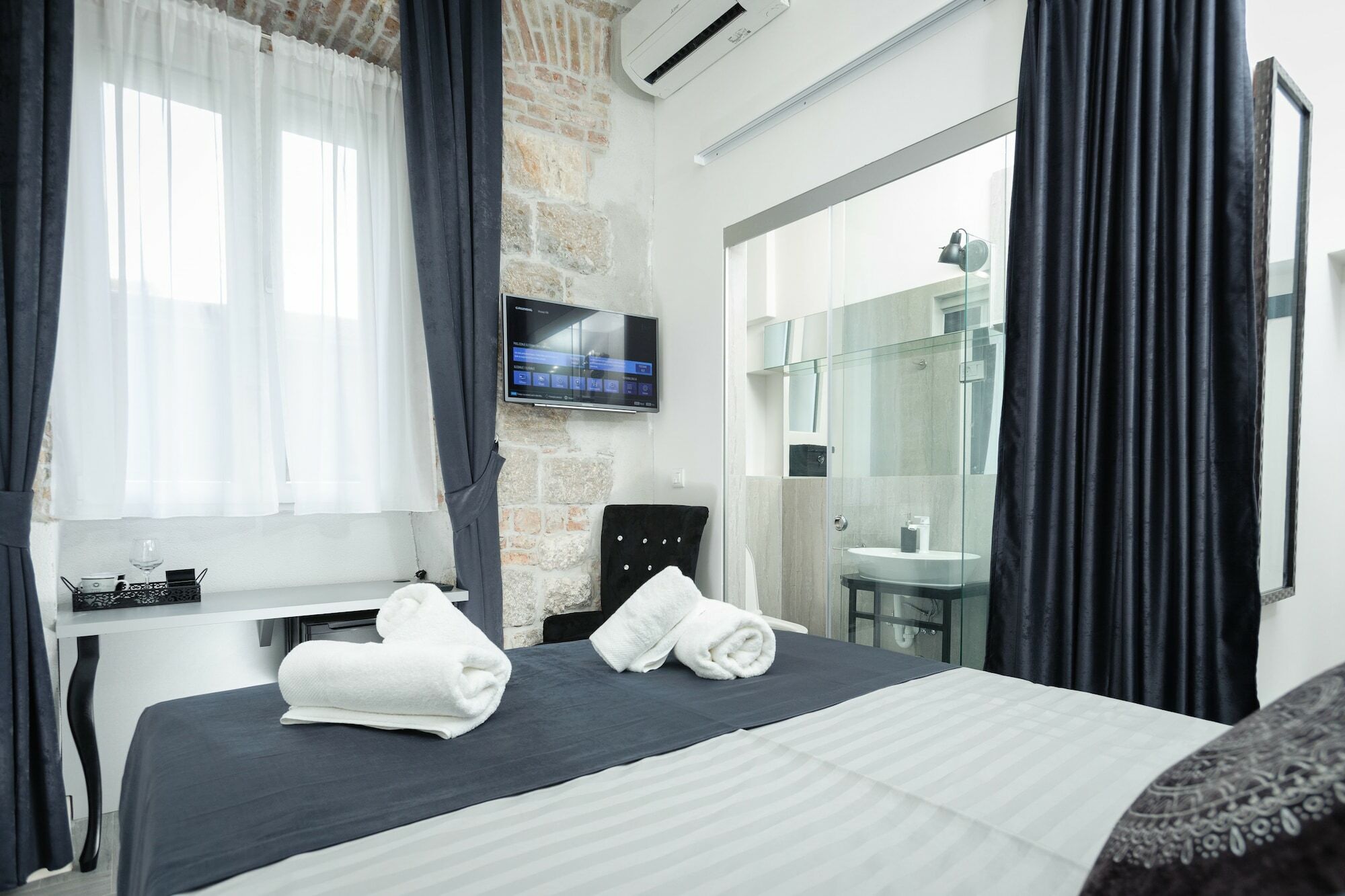 Avangarde Luxury Rooms Сплит Экстерьер фото